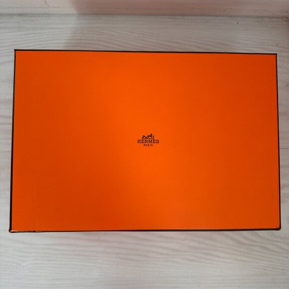 New Hermes Faubourg Loafer- 39 in Noir with Box, Dustbag, Receipt + Ribbon! - Picture 9 of 9